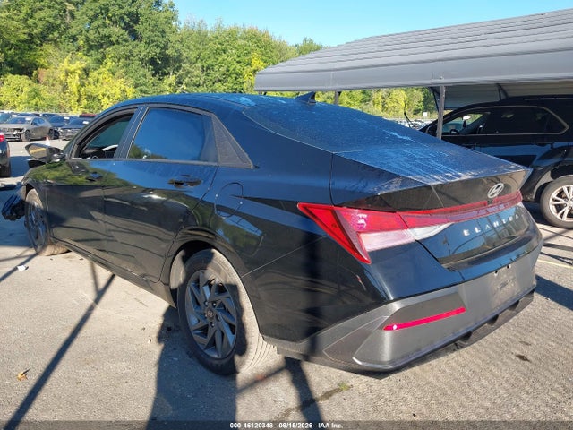 2024 HYUNDAI ELANTRA SEL 3