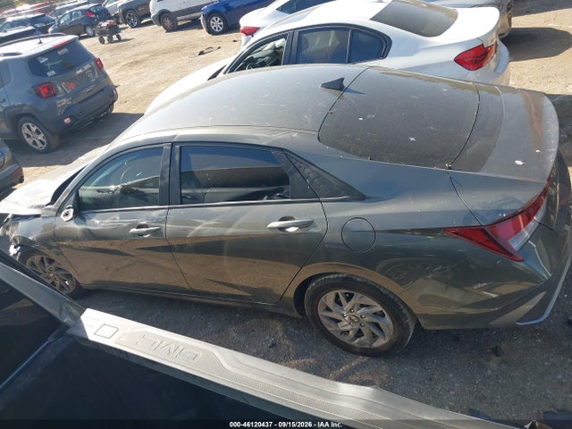2024 HYUNDAI ELANTRA SEL 14