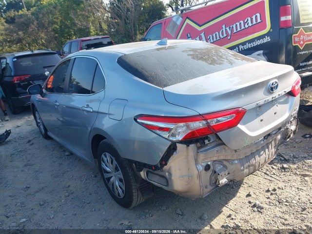 2019 TOYOTA CAMRY HYBRID LE 3