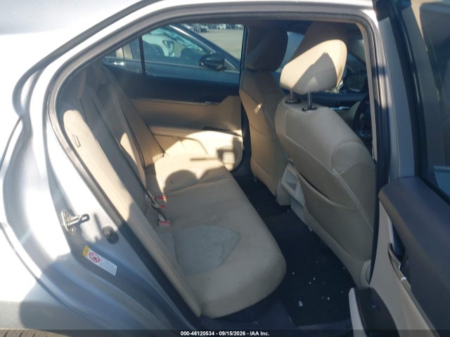 2019 TOYOTA CAMRY HYBRID LE 8