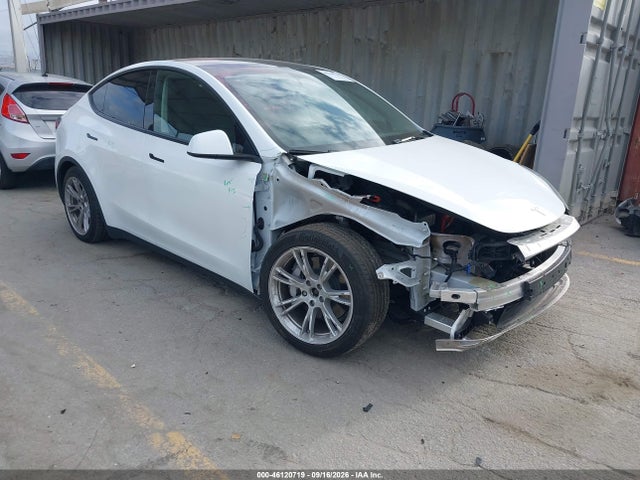 2024 Tesla Model Y Long Range Dual Motor All-Wheel Drive