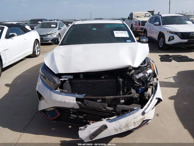 2024 KIA FORTE GT-LINE 13