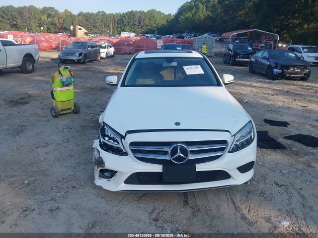 2019 MERCEDES-BENZ C 300 12