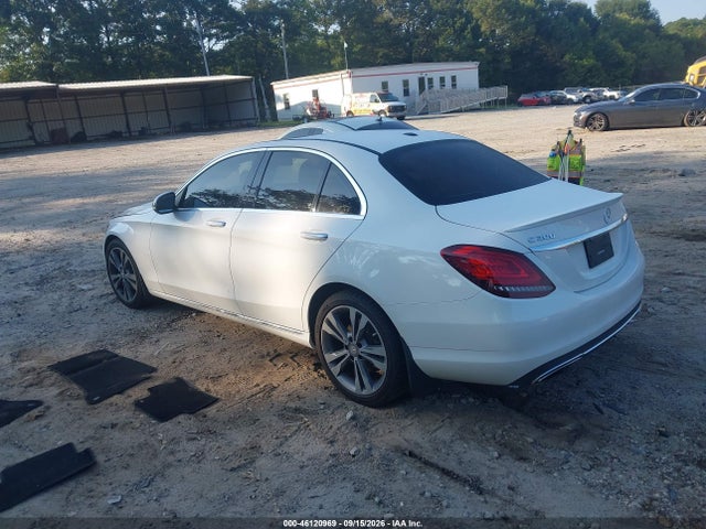 2019 MERCEDES-BENZ C 300 3