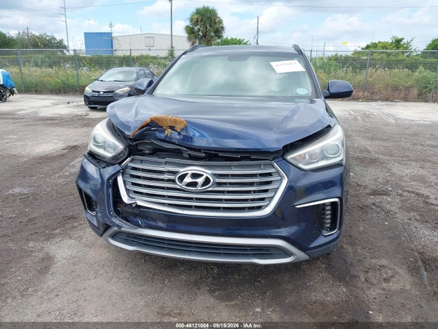 2017 HYUNDAI SANTA FE SE 6