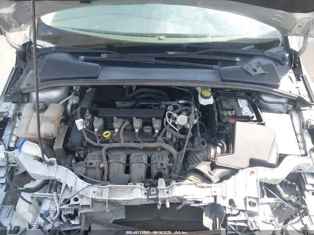 2017 FORD FOCUS SE 10