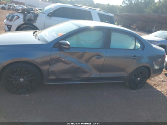 2018 VOLKSWAGEN JETTA SPORT 14