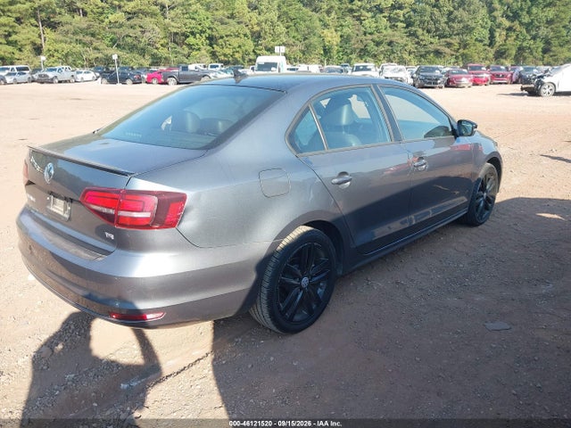 2018 VOLKSWAGEN JETTA SPORT 4