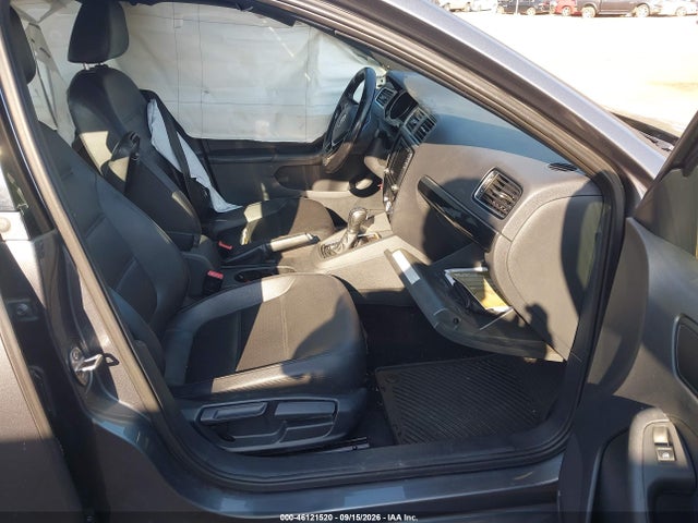 2018 VOLKSWAGEN JETTA SPORT 5