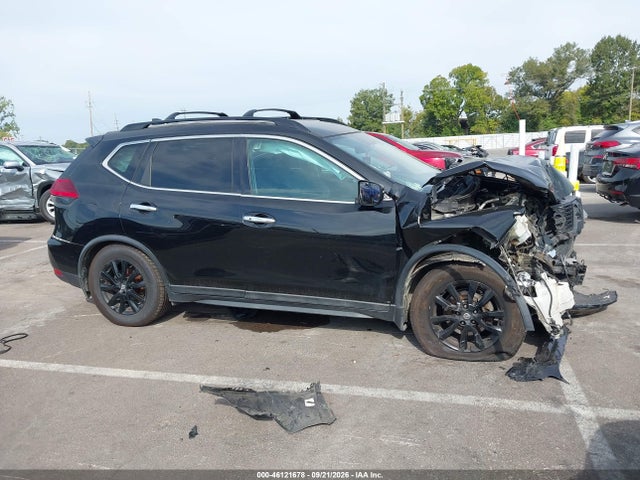 2017 NISSAN ROGUE SV 14