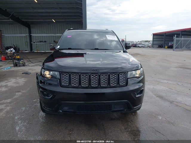 2017 JEEP GRAND CHEROKEE ALTITUDE 4X4 12