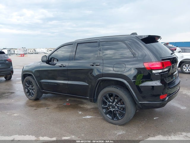2017 JEEP GRAND CHEROKEE ALTITUDE 4X4 14