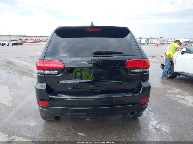 2017 JEEP GRAND CHEROKEE ALTITUDE 4X4 16