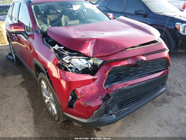 2020 TOYOTA RAV4 XLE PREMIUM 6