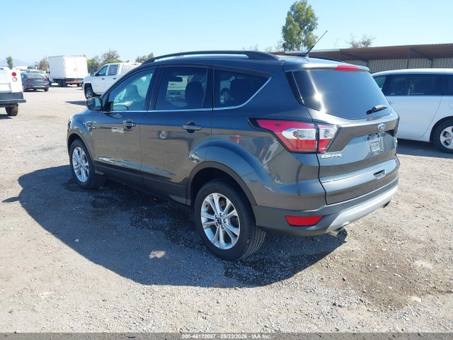 2018 FORD ESCAPE SE 3