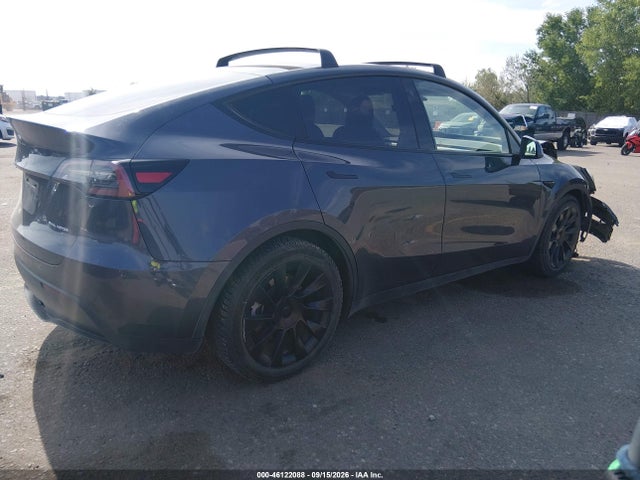 2021 TESLA MODEL Y LONG RANGE DUAL MOTOR ALL-WHEEL DRIVE 4