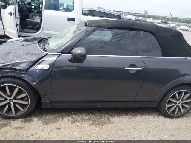 2017 MINI CONVERTIBLE COOPER S 14