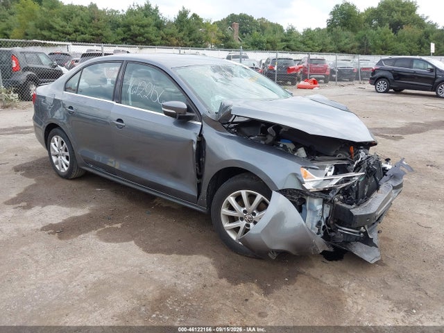 2013 VOLKSWAGEN JETTA 2.5L SE