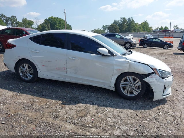 2020 HYUNDAI ELANTRA SE 6