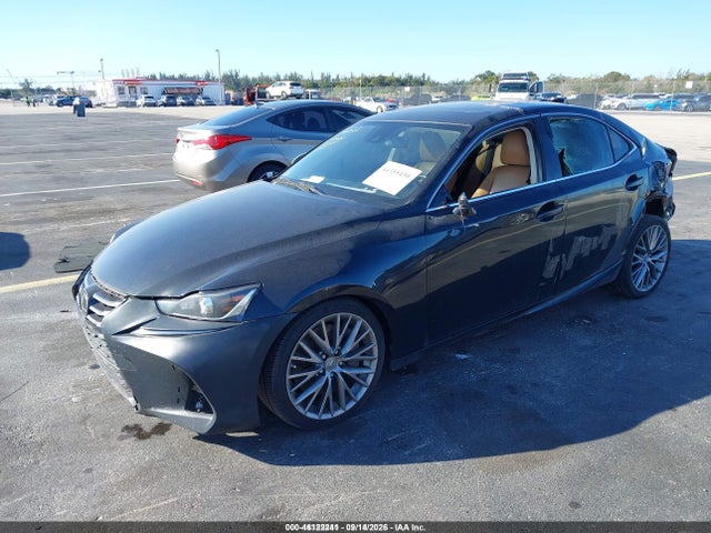2017 LEXUS IS 200T 2