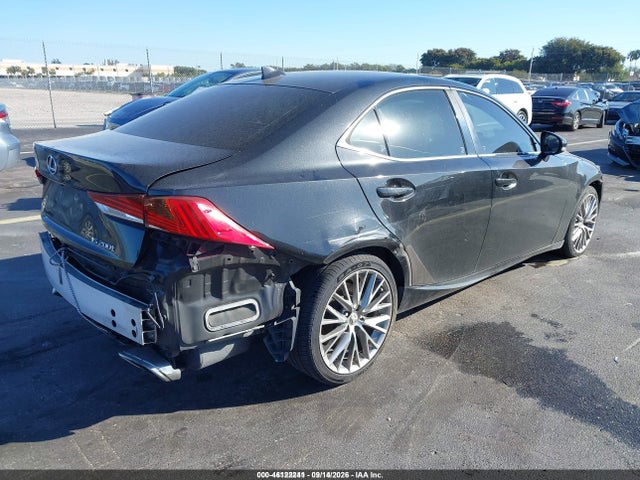 2017 LEXUS IS 200T 4