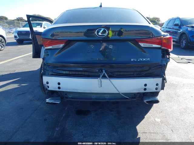 2017 LEXUS IS 200T 6