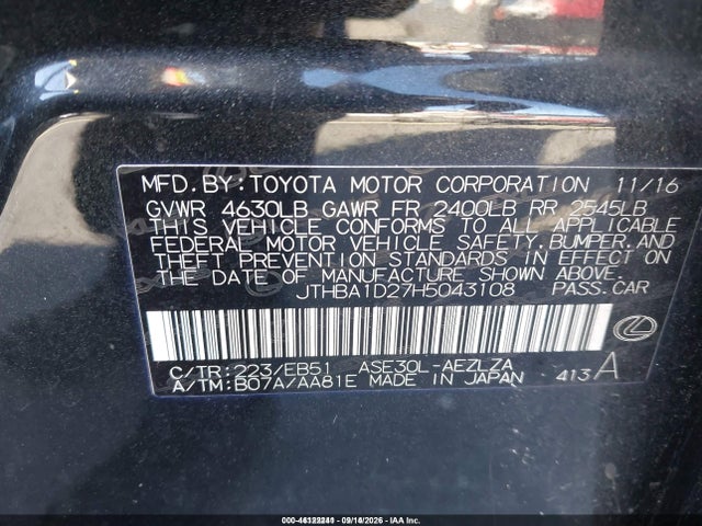 2017 LEXUS IS 200T 9