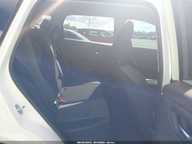2021 NISSAN ROGUE SV FWD 8