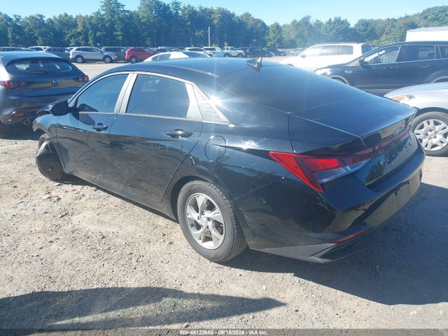 2021 HYUNDAI ELANTRA SE 3
