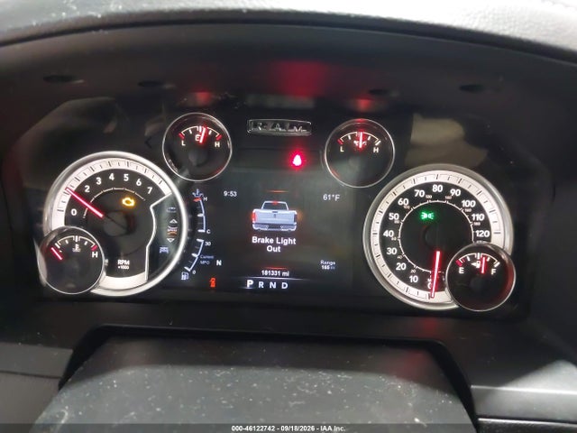 2017 RAM 1500 NIGHT 4X4 5'7 BOX 7