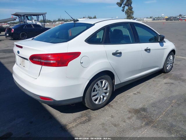 2017 FORD FOCUS S 4