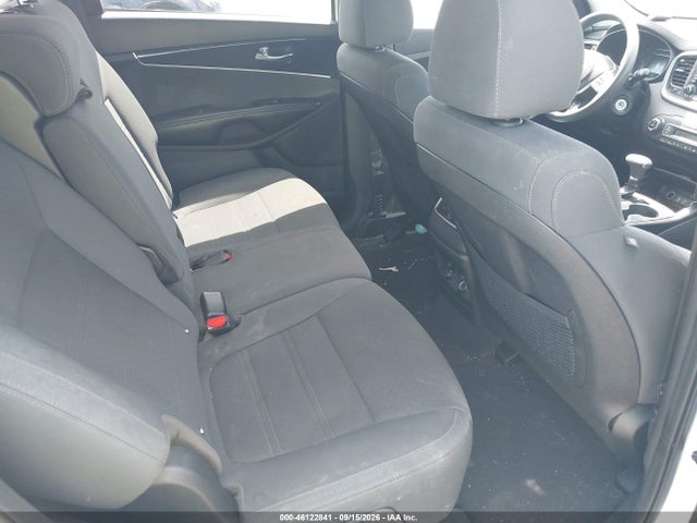 2019 KIA SORENTO 3.3L LX 8