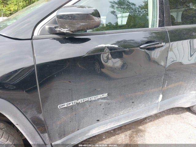 2018 JEEP COMPASS LATITUDE 4X4 18