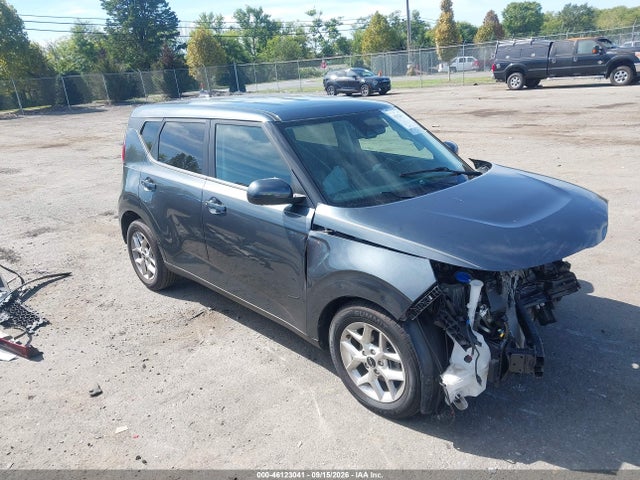 2023 KIA SOUL LX