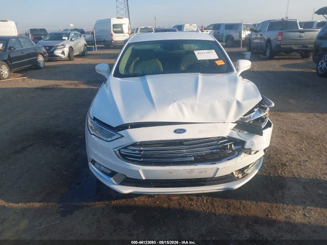 2017 FORD FUSION SE 12