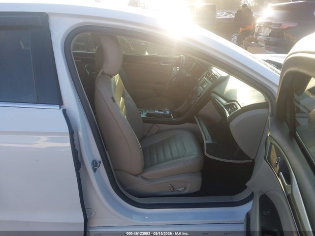 2017 FORD FUSION SE 5