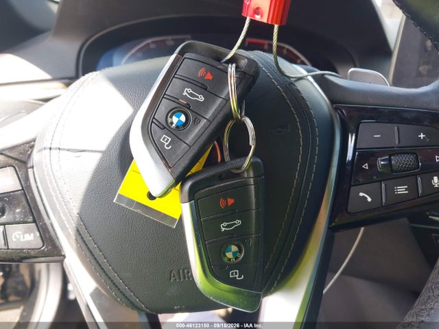 2021 BMW 530I 11