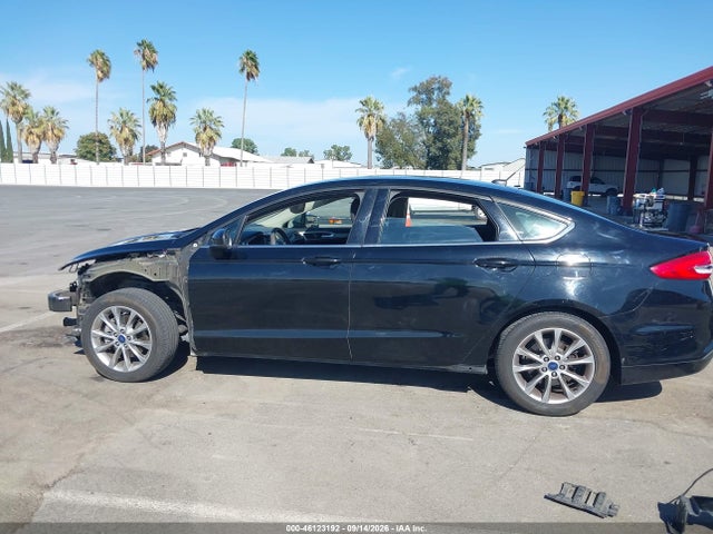 2017 FORD FUSION SE 15