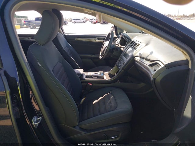 2017 FORD FUSION SE 5