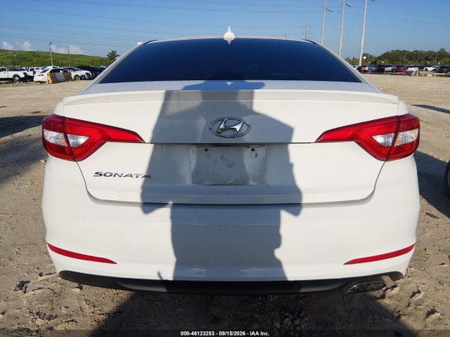 2017 HYUNDAI SONATA SE 17
