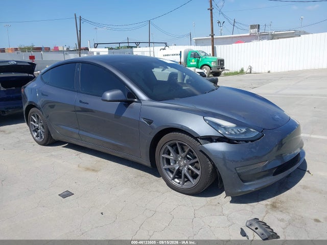 2022 Tesla Model 3 Long Range Dual Motor All-Wheel Drive