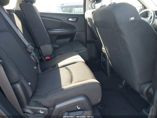 2017 DODGE JOURNEY SE 8
