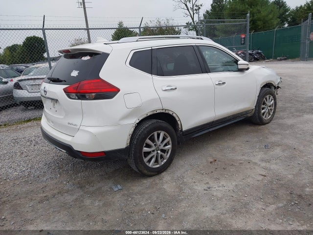 2017 NISSAN ROGUE SV 4