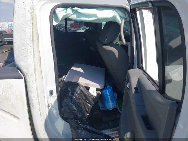 2017 NISSAN FRONTIER SV 8