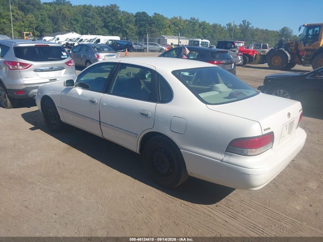 1997 Toyota AVALON XL — фото 3