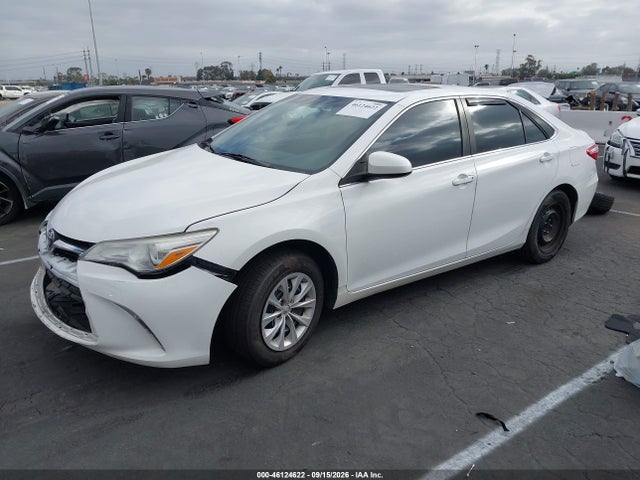 2017 TOYOTA CAMRY LE 2