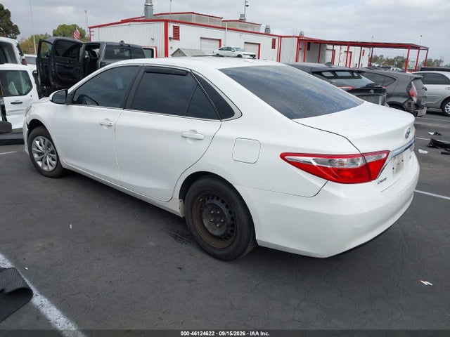 2017 TOYOTA CAMRY LE 3