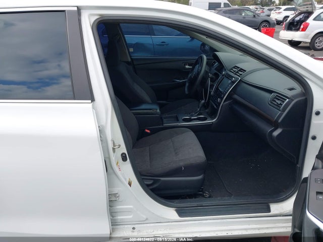 2017 TOYOTA CAMRY LE 5