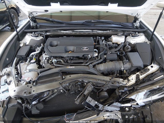 2025 LEXUS ES 300H 10