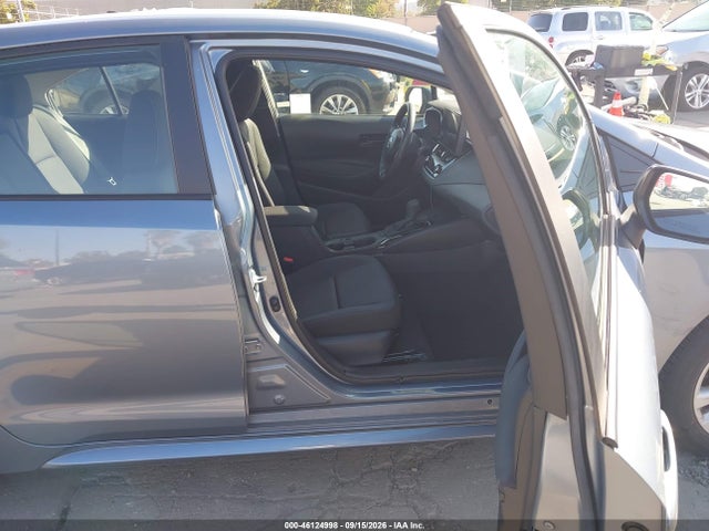 2025 TOYOTA COROLLA LE 5